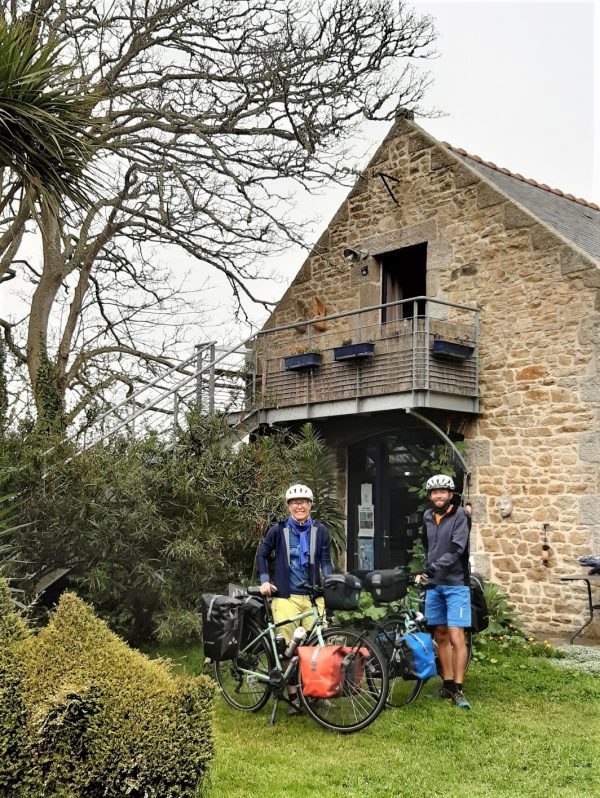 2 voyageurs en vélo