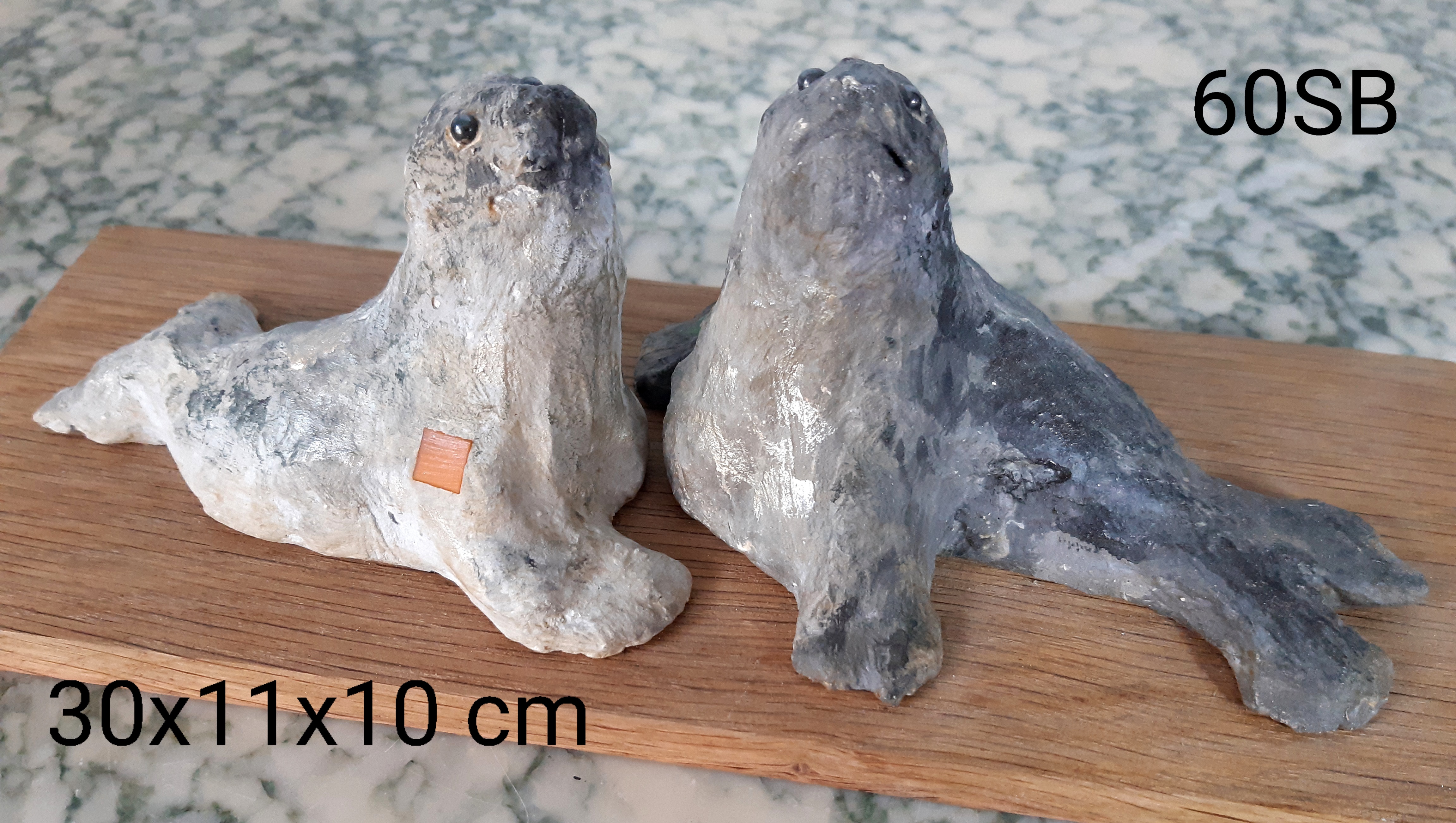 Sculpture de phoque en éco mortier